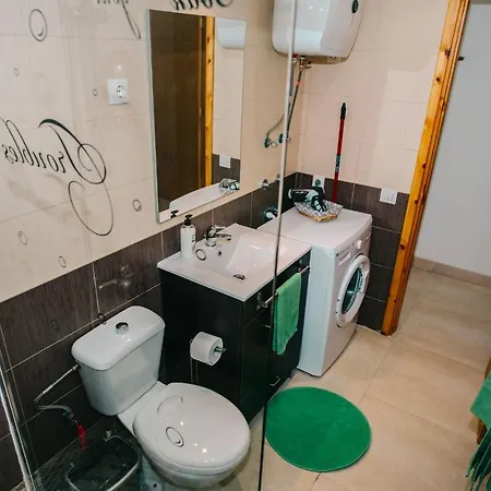 아파트 The Oasis *